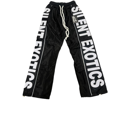 BLACK SILENT STACKS
